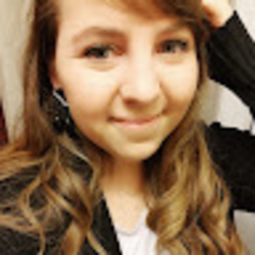 Meet your Posher, Kelli